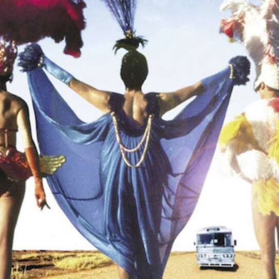 Priscilla, la regina del deserto, parla Hugo Weaving
