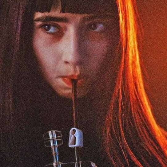 Vampira umanista cerca suicida consenziente, la recensione su Almanacco Cinema