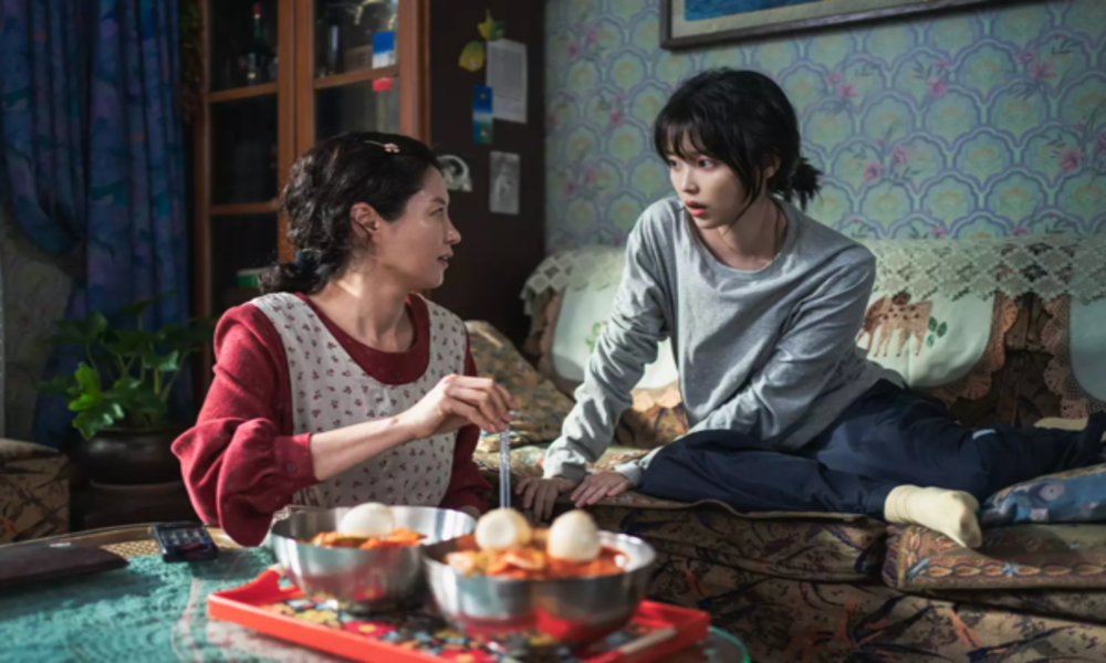 Quando la vita ti dà mandarini, la recensione su Almanacco Cinema
