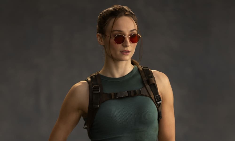 Sophie Turner in versione Lara Croft